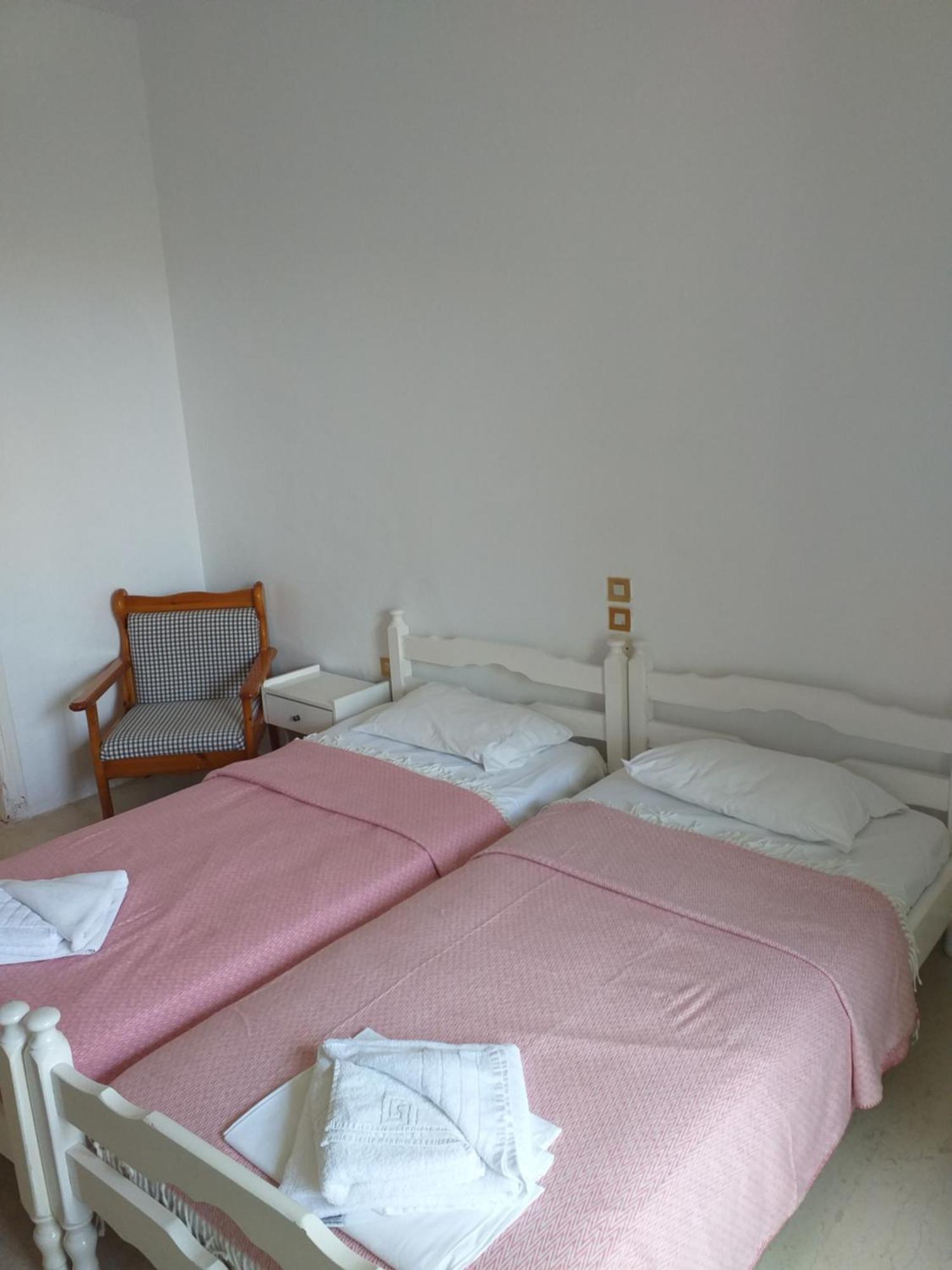 Sigma Hotel Paralia Vrachou Habitación foto