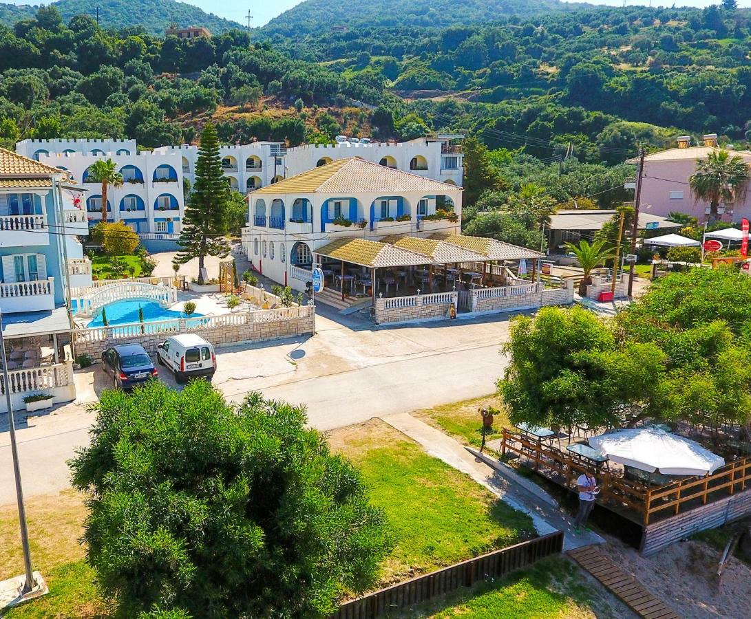 Sigma Hotel Paralia Vrachou Exterior foto